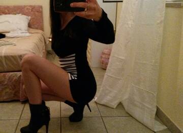 Public Photo of DAFNEnoir